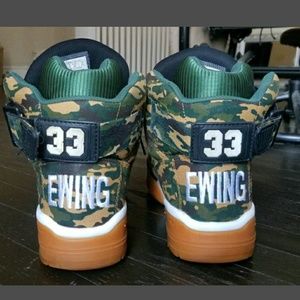 SOLD Mens Patrick Ewings